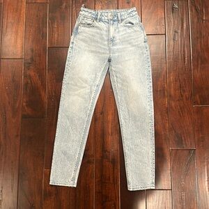 American Eagle mom jeans